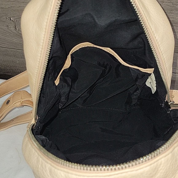 BAGGU Beige Leather Backpack Shoulder Bag Tote Handbag Purse main image 4